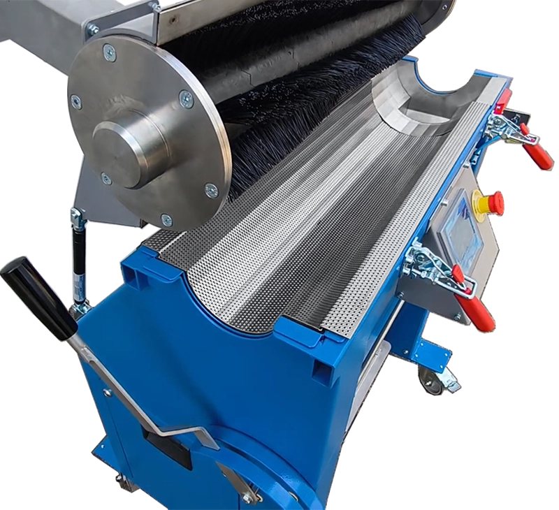 LMDA200 De-agglomerator sieve divider view of sieve and brushes