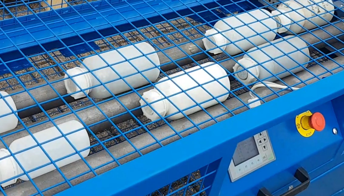 br2000-bottle-roller-with-bottles